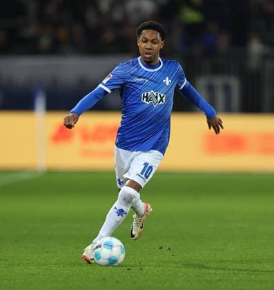 07.03.2025, xdcx, Fussball 2. Bundesliga, SV Darmstadt 98 - Karlsruher SC, emonline, emspor, despor, v.l., Jean-Paul BoÃ«tius (SV Darmstadt 98) DFL DFB REGULATIONS PROHIBIT ANY USE OF PHOTOGRAPHS AS IMAGE SEQUENCES AND OR QUASI-VIDEO.