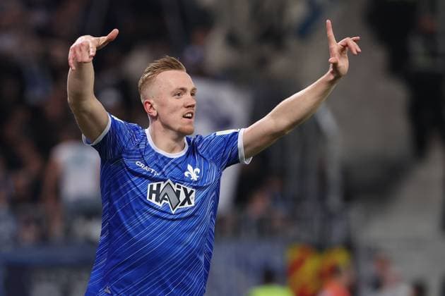 2025.03.07 xJFx 2.Bundesliga SV Darmstadt 98 - Karlsruher SC v.l., Isac Alexi Sivert Lidberg (SV Darmstadt 98) Torjubel, Goal celebration, celebrate the goal (DFL DFB REGULATIONS PROHIBIT ANY USE OF PHOTOGRAPHS as IMAGE SEQUENCES and or QUASI-VIDEO)