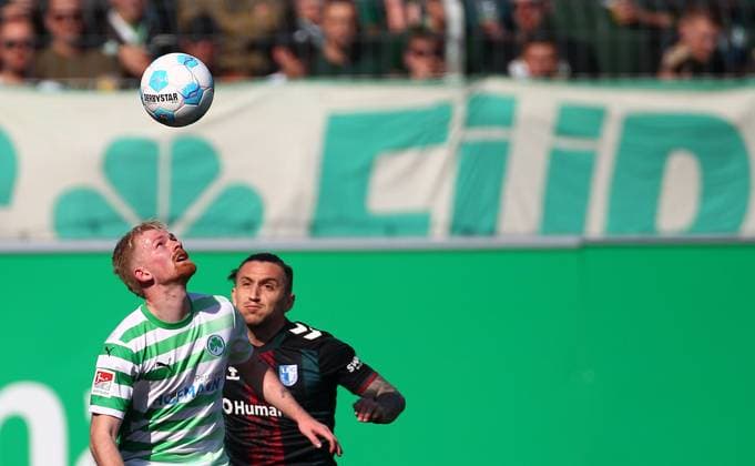 Consbruch - Atik , Greuther Fürth-1.FC Magdeburg , 2.Bundesliga, Spieltag 25, Fußball , in den Sportpark Ronhof Thomas Sommer Stadion , Fiürth , Bayern , Deutschland . März 08, 2025 . Photo by: Davide Elias Ipa Photo Pressefoto DENL Copyright: xDavidexEliasx