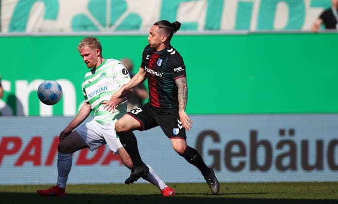 Consbruch - Atik , Greuther Fürth-1.FC Magdeburg , 2.Bundesliga, Spieltag 25, Fußball , in den Sportpark Ronhof Thomas Sommer Stadion , Fiürth , Bayern , Deutschland . März 08, 2025 . Photo by: Davide Elias Ipa Photo Pressefoto DENL Copyright: xDavidexEliasx