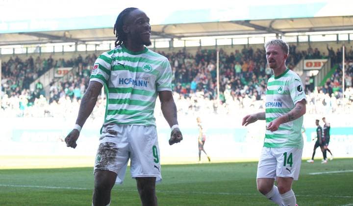 Futkeu Torjubel 1-0 , Greuther Fürth-1.FC Magdeburg , 2.Bundesliga, Spieltag 25, Fußball , in den Sportpark Ronhof Thomas Sommer Stadion , Fiürth , Bayern , Deutschland . März 08, 2025 . Photo by: Davide Elias Ipa Photo Pressefoto DENL Copyright: xDavidexEliasx