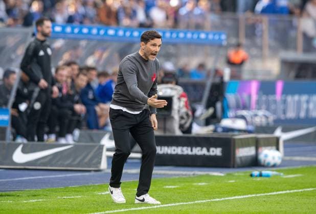 Fussball, Herren, Saison 2024 2025, 2. Bundesliga (25. Spieltag), Hertha BSC - FC Schalke 04, Trainer Stefan Leitl (Hertha BSC), 08.03. 2025,