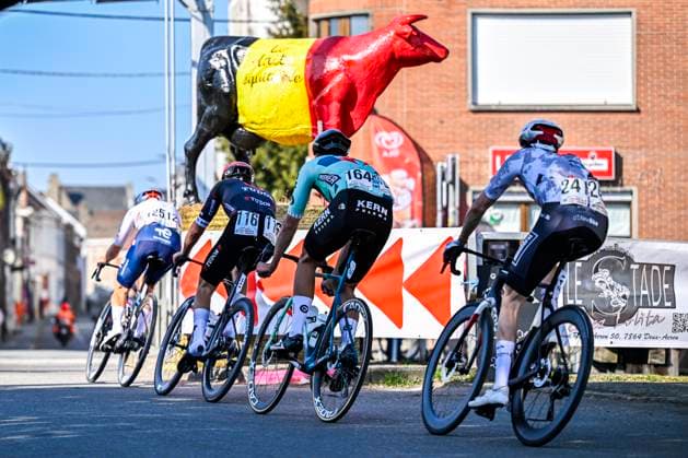 GP Criquielion 2025 LESSINES, BELGIUM - MARCH 08 : Illustration picture, Mikutis Aivaras (LTU) of Tudor Pro Cycling Team, Fernández Miguel Ángel (ESP) of Equipo Kern Pharma pictured during the 2025 GP Criquielion cycling race with start in Ath and finish in Lessines after 200 km on March 8, 2025 in Lessines, Belgium, 08 03 2025 Lessines Belgium  Copyright: xJanxDexMeuleneirx