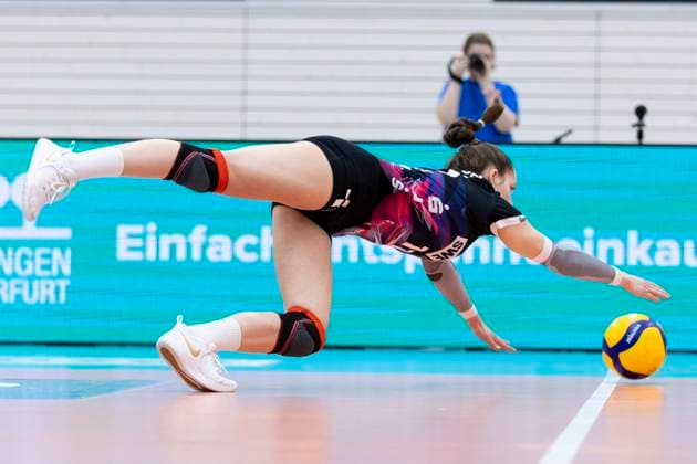 1. Volleyball Bundesliga Frauen: Schwarz-Weiss Erfurt vs. Allianz MTV Stuttgart; Erfurt; 08.03.2025 Mia Anna Stauß ( 11; Schwarz-Weiss Erfurt) 1. Volleyball Bundesliga Frauen: Schwarz-Weiss Erfurt vs. Allianz MTV Stuttgart; Riethsporthalle Erfurt; 08.03.2025 Copyright: xBEAUTIFULxSPORTS Duehringx