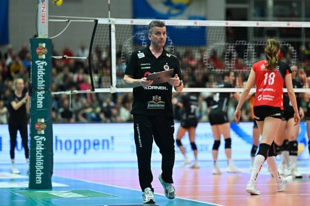 Alexander Waibl (Cheftrainer Dresdner SC) Dresdner SC vs. Ladies in Black Aachen, 1. Volleyball Bundesliga Frauen, Spielzeit 2024 2025, 08.03.2025 Dresdner SC vs. Ladies in Black Aachen, 1. Volleyball Bundesliga Frauen, Spielzeit 2024 2025, 08.03.2025 Dresden Copyright: xEibner-Pressefoto xHoepnerx EP_PHR