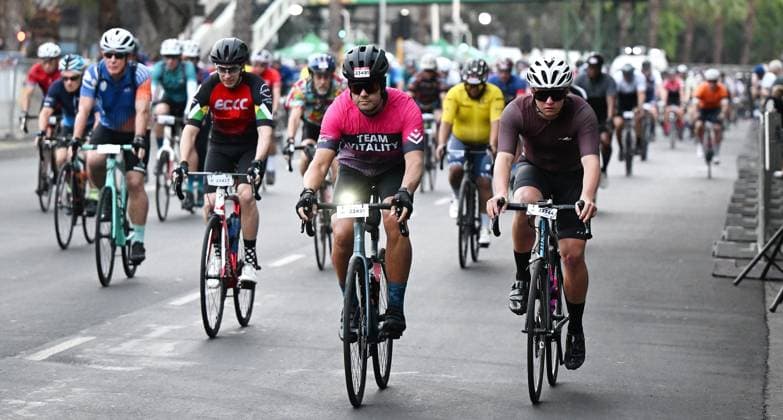 (250309) -- CAPE TOWN, March 9, 2025 -- Cyclists take part in the 2025 Cape Town Cycle Tour in Cape Town, South Africa, March 9, 2025. (Photo by Xinhua) (SP)SOUTH AFRICA-CAPE TOWN-CYCLING-CAPE TOWN CYCLE TOUR XabisoxMkhabela 