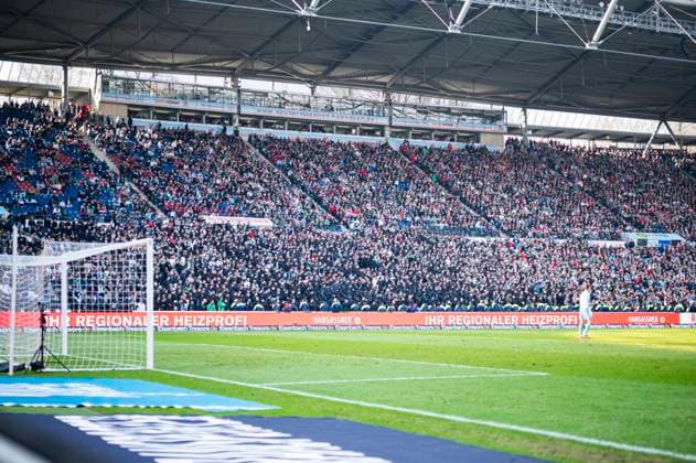 09.03.2025 - Fußball, 2024 2025, 2. Bundesliga, 25. Spieltag, Hannover 96 - Eintracht Braunschweig: Fans (Hannover) DFL REGULATIONS PROHIBIT ANY USE OF PHOTOGRAPHS AS IMAGE SEQUENCES AND OR QUASI-VIDEO. Hannover Niedersachsen Deutschland Heinz von Heiden Arena