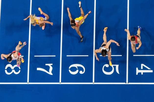 Sport Themen der Woche KW10 Sport Bilder des Tages 250309 Ewa Swoboda of Poland, Julia Henriksson of Sweden, Jael BestuÃ of Spain, Rani Rosius of Belgium and GÃ raldine Frey of Switzerland compete in women™s 60 meters qualification during day 4 of the 2025 European Athletics Indoor Championships on March 9, 2025 in Apeldoorn. Photo: Joel Marklund BILDBYRAN kod JM JM0657 bbeng friidrott athletics friidrett inomhus-em 2025 em 2025 european athletics indoor championships em innendors innendors-em dam Sverige Sweden *** 250309 Ewa Swoboda of Poland, Julia Henriksson of Sweden, Jael BestuÃ of Spain, Rani Rosius of Belgium and GÃ raldine Frey of Switzerland compete in women™s 60 meters qualification during day 4 of the 2025 European Athletics Indoor Championships on March 9, 2025 in Apeldoorn Photo Joel Marklund BILDBYRAN kod JM JM0657 bbeng friidrott athletics friidrett inomhus em 2025 em 2025 european athletics indoor championships em innendors innendors em dam Sverige Sweden  Copyright: JOELxMARKLUND BB250309JM108