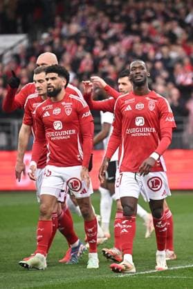 Stade Brestois 29 v Angers SCO - Ligue 1 McDonald s 2024 2025 45 Mahdi CAMARA (sb29) - 17 Abdallah SIMA (sb29) during the Ligue 1 McDonald s match between Brest and Angers at Stade Francis-Le Ble on March 9, 2025 in Brest, France. Brest France  Copyright: xFEPx 776293011