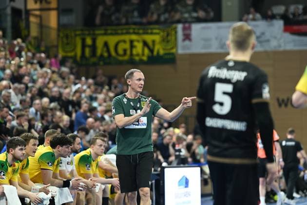 Pavel Prokopec (Cheftrainer VfL Eintracht Hagen) HC Elbflorenz 2006 vs. VfL Eintracht Hagen, 2. Handball Bundesliga Herren, Spielzeit 2024 2025, 09.03.2025 HC Elbflorenz 2006 vs. VfL Eintracht Hagen, 2. Handball Bundesliga Herren, Spielzeit 2024 2025, 09.03.2025 Dresden