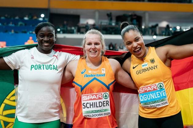 Sport Themen der Woche KW10 Sport Bilder des Tages Yemisi OGUNLEYE (MTG Mannheim, Kugelstossen Frauen, Shot Put Women), NED, Leichtathletik, Athletics, European Athletics Indoor Championships 2025, Leichtathletik Hallen-Europameisterschaften Apeldoorn 2025, 09.03.2025, NED, Leichtathletik, Athletics, European Athletics Indoor Championships 2025, Leichtathletik Hallen-Europameisterschaften Apeldoorn 2025, 09.03.2025 Apeldoorn *** Yemisi OGUNLEYE MTG Mannheim, Shot Put Women, Shot Put Women , NED, Leichtathletik, Athletics, European Athletics Indoor Championships 2025, Leichtathletik Hallen Europameisterschaften Apeldoorn 2025, 09 03 2025, NED, Leichtathletik, Athletics, European Athletics Indoor Championships 2025, Leichtathletik Hallen Europameisterschaften Apeldoorn 2025, 09 03 2025 Apeldoorn Copyright: xStefanxMayerx EP_SMR
