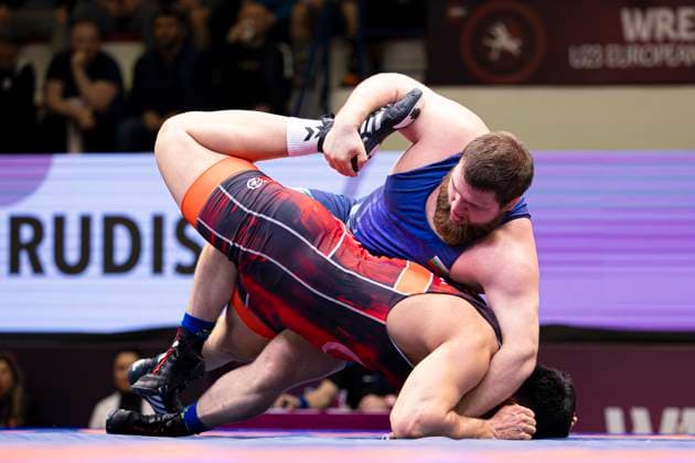 Bilder des Jahres 2025, Sport 03 März Sport Themen der Woche KW10 Sport Bilder des Tages U23 Wrestling European Championships 125kg FS - Georgi Lyubomirov Ivanov (BUL) df. Efe Anil Al (TUR) *** U23 Wrestling European Championships 125kg FS Georgi Lyubomirov Ivanov BUL df Efe Anil Al TUR