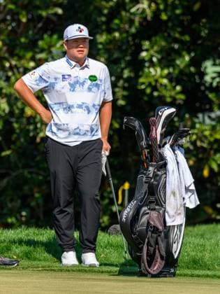 March 9, 2025: Sungjae Im of Korea on the 1st green during final round of the Arnold Palmer Invitational presented by Mastercard held at Arnold Palmer s Bay Hill Club & Lodge in Orlando, FL. Romeo T Guzman CSM Orlando USA - ZUMAcg2_ 20250309_faf_cg2_011 Copyright: xRomeoxGuzmanx