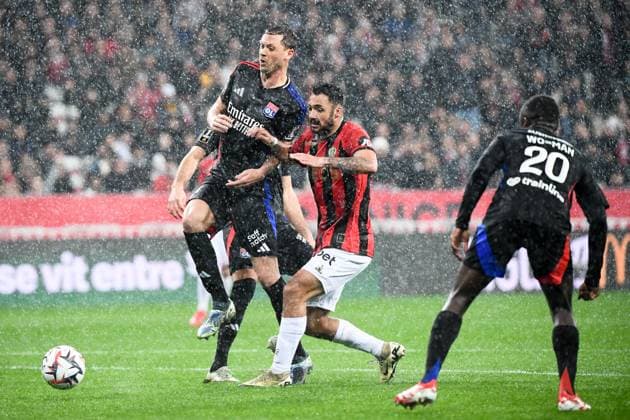OGC Nice v Olympique Lyonnais - Ligue 1 McDonald s 2024 2025 24 Gaetan LABORDE (ogcn) - 31 Nemanja MATIC (ol) during the Ligue 1 McDonald s match between Nice and Lyon at Allianz Riviera Stadium on March 9, 2025 in Nice, France. Nice France  Copyright: xFEPx 776292988