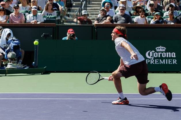 March 9, 2025: Stefano Tsitsipas of Greece hits a shot against Matteo Berrettini of Italy in their round 3 match during the BNP Paribas Open at Indian Wells Tennis Garden on March 09, 2025 in Indian Wells, California. Indian Wells USA - ZUMAc04_ 20250309_zma_c04_018 Copyright: xMalxTaamx
