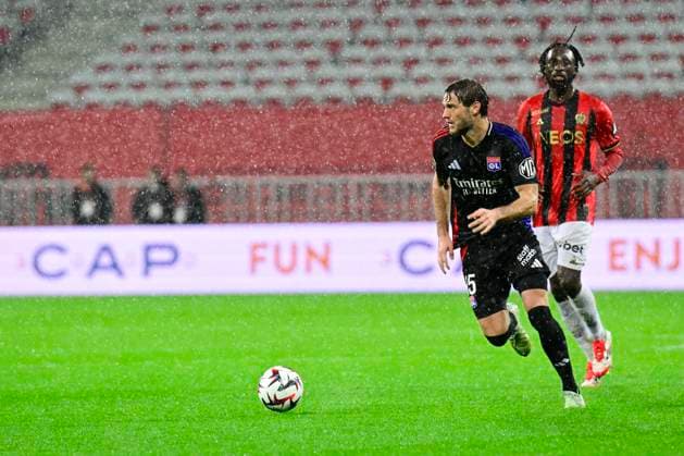 FOOTBALL : OGC Nice VS Olympique Lyonnais - Ligue 1 Mcdonald s - 09 03 2025 L OGC Nice recoit l Olympique Lyonnais dans le cadre la 25e journÃ e de Ligue 1 Mcdonald s. Tanner Tessmann (OL) NiceFrance  Copyright: xWilliamxCannarellax