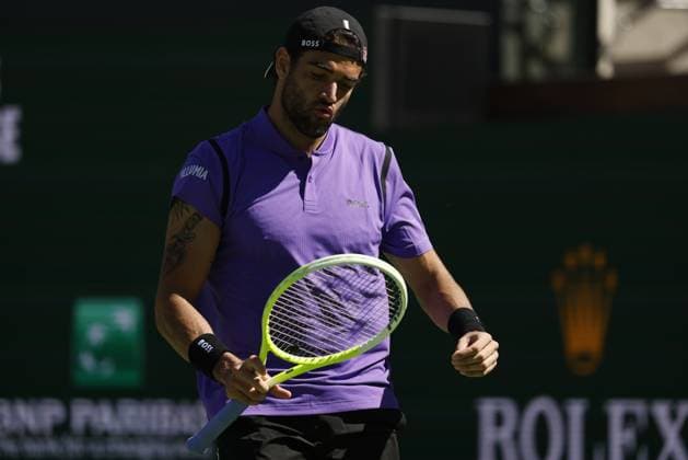 March 09, 2025 Matteo Berrettini (ITA) reacts to missing a point against Stefanos Tsitsipas (GRE) during the 2025 BNP Paribas Open at Indian Wells Tennis Garden in Indian Wells, California. Mandatory Photo Credit: CSM Indian Wells United States of America - ZUMAc04_ 20250309_zma_c04_061 Copyright: xCharlesxBausx