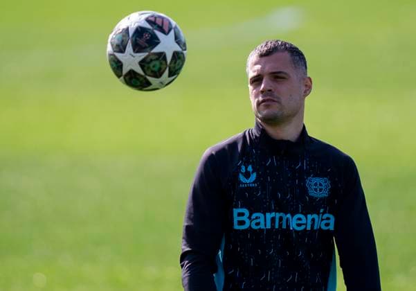 Granit Xhaka (Bayer 04 Leverkusen, 34) 10.03.2025, Abschlusstraining Bayer 04 Leverkusen vor dem Rückspiel der Champions League Bayer Leverkusen - FC Bayern München Bundesliga, GER, Leverkusen, BayArena DFL regulations prohibit any use of photographs as image sequences and or quasi-video. Copyright: HMBxMedia xMarcoxBader
