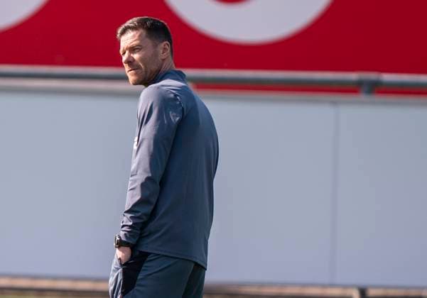 Xabi Alonso (Bayer 04 Leverkusen, Trainer) 10.03.2025, Abschlusstraining Bayer 04 Leverkusen vor dem Rückspiel der Champions League Bayer Leverkusen - FC Bayern München Bundesliga, GER, Leverkusen, BayArena DFL regulations prohibit any use of photographs as image sequences and or quasi-video. Copyright: HMBxMedia xMarcoxBader