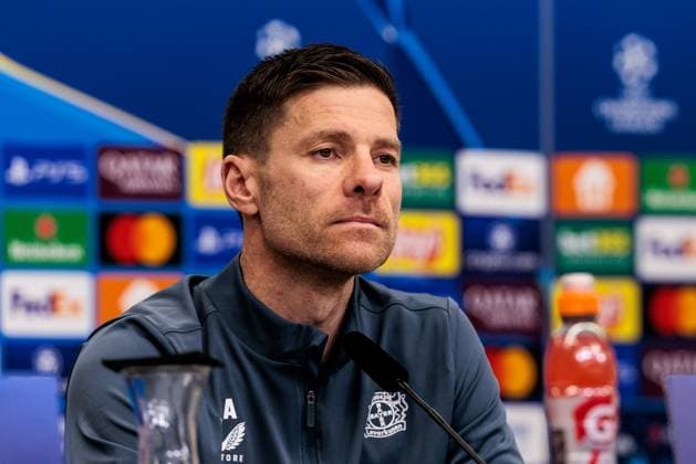 UEFA Champions League, Pressekonferenz Bayer 04 Leverkusen; 10.03.2025 Xabi Alonso (Cheftrainer Bayer 04 Leverkusen) während der Pressekonferenz UEFA Champions League Achtelfinale Rückspiel, Pressekonferenz Bayer 04 Leverkusen vor dem Spiel gegen FC Bayern München; Leverkusen, BayArena am 10.03.2025 Copyright: xBEAUTIFULxSPORTS Wunderlx