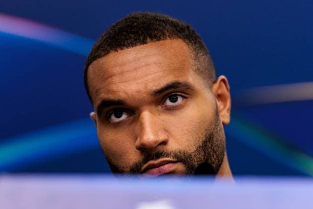UEFA Champions League, Pressekonferenz Bayer 04 Leverkusen; 10.03.2025 Jonathan Tah (Bayer 04 Leverkusen, 4) während der Pressekonferenz UEFA Champions League Achtelfinale Rückspiel, Pressekonferenz Bayer 04 Leverkusen vor dem Spiel gegen FC Bayern München; Leverkusen, BayArena am 10.03.2025 Copyright: xBEAUTIFULxSPORTS Wunderlx