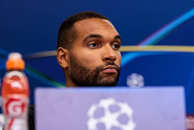 UEFA Champions League, Pressekonferenz Bayer 04 Leverkusen; 10.03.2025 Jonathan Tah (Bayer 04 Leverkusen, 4) während der Pressekonferenz UEFA Champions League Achtelfinale Rückspiel, Pressekonferenz Bayer 04 Leverkusen vor dem Spiel gegen FC Bayern München; Leverkusen, BayArena am 10.03.2025 Copyright: xBEAUTIFULxSPORTS Wunderlx