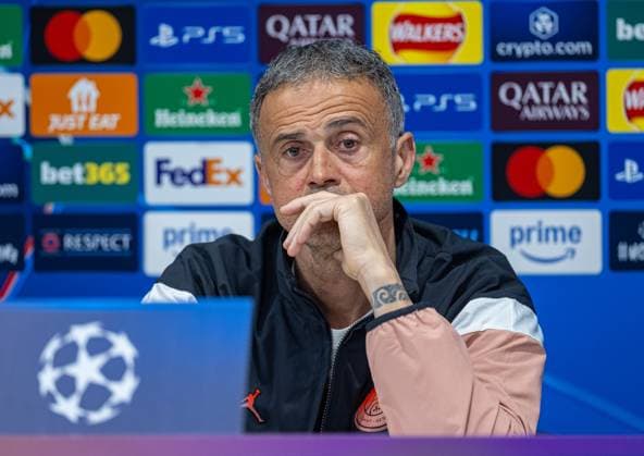 Football - UEFA Champions League - Round of 16 2nd Leg - Liverpool FC v Paris Saint-Germain - MD-1 LIVERPOOL, ENGLAND - Monday, March 10, 2025: Paris Saint-Germain s head coach Luis Enrique during a press conference, PK, Pressekonferenz at Anfield ahead of the UEFA Champions League Round of 16 2nd Leg match between Liverpool FC and Paris Saint-Germain. (Photo by David Rawcliffe Propaganda) LIVERPOOL Anfield MERSEYSIDE ENGLAND  Copyright: xDavidxRawcliffex P2025-03-10-Liverpool_PSG_MD-1-46