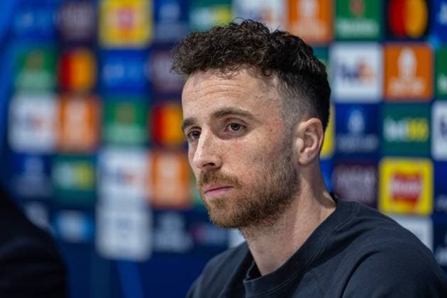 Football - UEFA Champions League - Round of 16 2nd Leg - Liverpool FC v Paris Saint-Germain - MD-1 LIVERPOOL, ENGLAND - Monday, March 10, 2025: Liverpool s Diogo Jota during a press conference, PK, Pressekonferenz at Anfield ahead of the UEFA Champions League Round of 16 2nd Leg match between Liverpool FC and Paris Saint-Germain. (Photo by David Rawcliffe Propaganda) LIVERPOOL Anfield MERSEYSIDE ENGLAND  Copyright: xDavidxRawcliffex P2025-03-10-Liverpool_PSG_MD-1-74