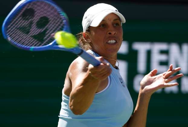 March 10, 2025 Madison Keys returns a shot against Elise Mertens (BEL) during the 2025 BNP Paribas Open at Indian Wells Tennis Garden in Indian Wells, California. Mandatory Photo Credit: CSM Indian Wells United States of America - ZUMAc04_ 20250310_zma_c04_045 Copyright: xCharlesxBausx