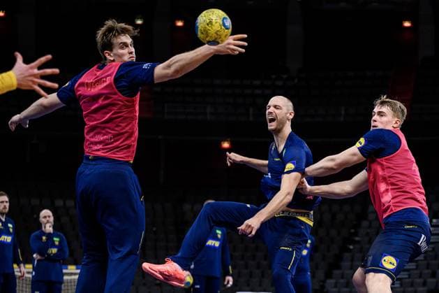 Sport Themen der Woche KW11 250311 Lucas Sandell during a training session with the Swedish national Handball team on March 11, 2025 in Stockholm. Photo: Simon Hastegard BILDBYRAN kod SH SH0597 handball handboll handball ehf euro cup träning practice training sweden bbeng *** 250311 Lucas Sandell during a training session with the Swedish national Handball team on March 11, 2025 in Stockholm Photo Simon Hastegard BILDBYRAN kod SH SH0597 handball handboll handball ehf euro cup träning practice training sweden bbeng  Copyright: SIMONxHASTEGARD BB250311SH023