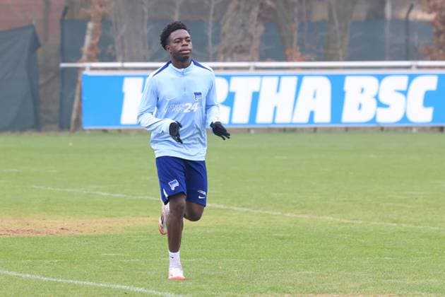 DEU, DFL, 2. FBL Hertha BSC, Training, 11.03.2025, Sportforum, Berlin, DEU, DFL, 2. FBL Hertha BSC, Training, im Bild Boris Lum (Hertha BSC Berlin 21) DFL - regulations prohibit any use of Photographs as image sequences and or quasi-video Foto: Juergen Engler nordphoto GmbH