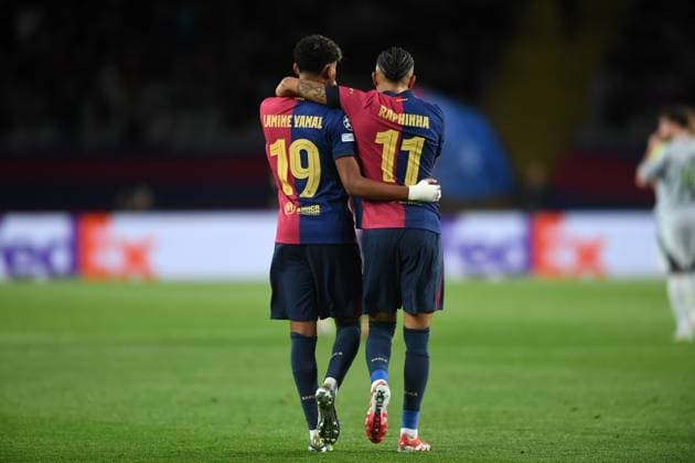 FC Barcelona, Barca v SL BENFICA OLIMPIC STADIUM LLUIS COMPANYS. MONTJUIC,BARCELONA.March 11,2025 FC BARCELONA vs SL BENFICA March 11,2025 Raphina (11) of FC Barcelona celebrates scoring his team s third goal with Lamine Yamal (19) of FC Barcelona during the UEFA Champions League 2024 25 quarter-final second leg match between FC Barcelona and SL Benfica at Olimpic Stadium Lluis Companys of MontjuÃ¯c in Barcelona, Spain. Barcelona ESP Copyright: xS.xRosx