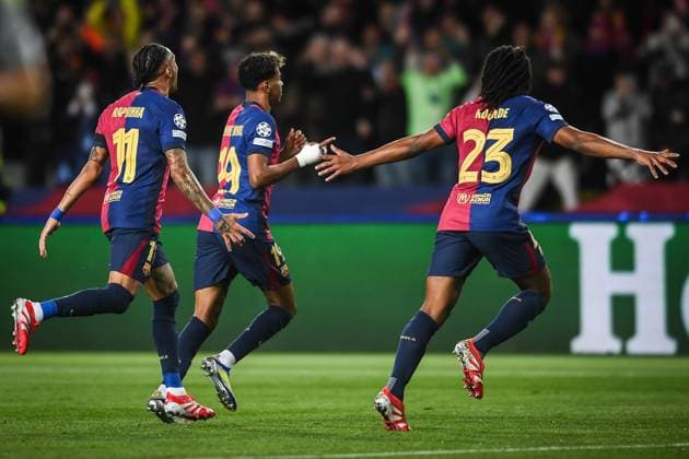 March 11, 2025, Barcelona, Spain, Spain: Lamine YAMAL of Barcelona celebrate his goal with Jules KOUNDE of Barcelona and Raphael DIAS BELLOLI (Raphinha) of Barcelona during the UEFA Champions League match between FC Barcelona, Barca and SL Benfica at Estadi Olimpic Lluis Companys on March 11, 2025 in Barcelona, Spain. Barcelona Spain - ZUMAm308 20250311_zsp_m308_012 Copyright: xMatthieuxMirvillex