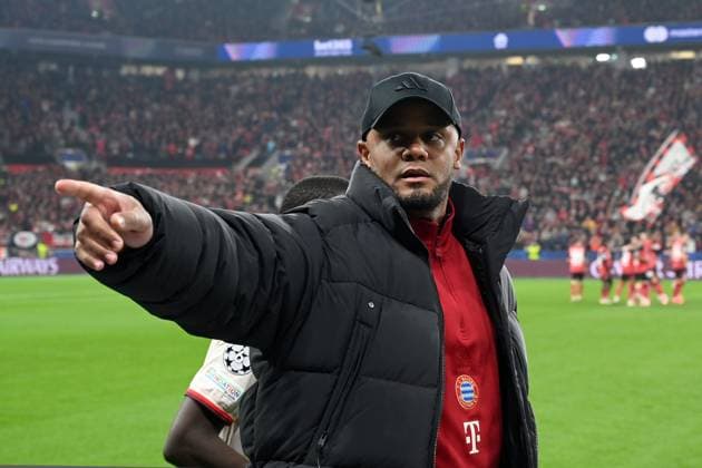 Trainer Vincent Kompany (FC Bayern Muenchen) gestures during the UEFA Champions League 2024 25 Round of 16 Second Leg match between Bayer 04 Leverkusen and FC Bayern München at BayArena on March 11, 2025 in Leverkusen, Germany. (Photo by Ralf Treese DeFodi Images)