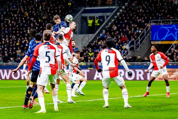 FC Internazionale Milan defender Benjamin Pavard, Feyenoord Rotterdam defender Thomas Beelen during the match Inter - Feyenoord at the San Siro Stadium for the UEFA Champions League - Round of 16 - 2st leg season 2024-2025 in MILAN, Italia on 11 march 2025, (photo by Marcel van Dorst EYE4images DeFodi Images)