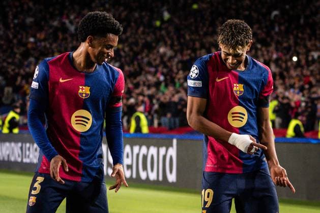 March 11, 2025, Barcelona, Spain, Spain: Lamine YAMAL of Barcelona celebrate his goal with Alejandro BALDE of Barcelona during the UEFA Champions League match between FC Barcelona, Barca and SL Benfica at Estadi Olimpic Lluis Companys on March 11, 2025 in Barcelona, Spain. Barcelona Spain - ZUMAm308 20250311_zsp_m308_023 Copyright: xMatthieuxMirvillex
