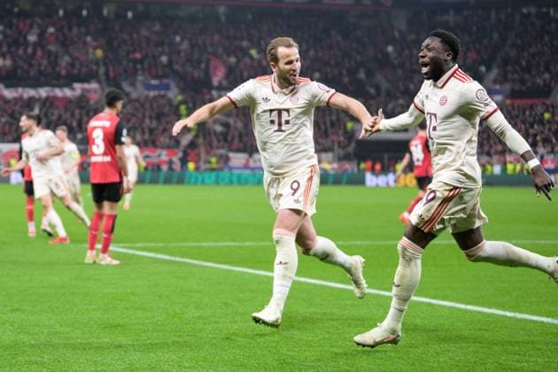 Fußball, UEFA Championsleague, 20250311, Bayer 04 Leverkusen - FC Bayern München. Im Bild Torjubel bejubelt Jubel Tor 0:12, v.l. Harry KANE (9), Torschütze Alphonso DAVIES (19) (Bayern). Leverkusen BayArena Nordrhein-Westfalen Deutschland Copyright: Passion2Press MarkusxFischerx