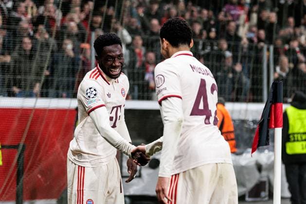 UEFA Champions League, Bayer 04 Leverkusen - FC Bayern München; 11.03.2025 Jubel zum 0:2 durch Alphonso Davies (FC Bayern München, 19) Jamal Musiala (FC Bayern München, 42) UEFA Champions League Achtelfinale Rückspiel, Bayer 04 Leverkusen - FC Bayern München; Leverkusen, BayArena am 11.03.2025 Copyright: xBEAUTIFULxSPORTS Wunderlx