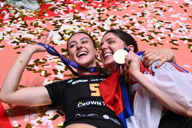 Roma Volley Club players celebrate the victory during the CEV Challenge Cup Final 2st Leg match between SMI Roma Volley and Reale Mutua Fenera Chieri 76 on March 11, 2025 at Palazzetto dello in Rome, Italy.  Copyright: xDomenicoxCippitelli IPAxSportx xipa-agency.netx xx IPA_55225311 IPA_Agency_IPA55225311