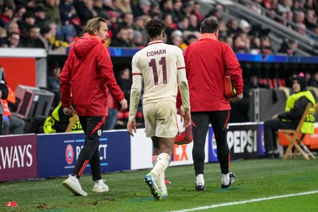 Fußball, UEFA Championsleague, 20250311, Bayer 04 Leverkusen - FC Bayern München. Im Bild Kingsley COMAN (11) (Bayern) verletzt ausgewechselt. Leverkusen BayArena Nordrhein-Westfalen Deutschland Copyright: Passion2Press MarkusxFischerx