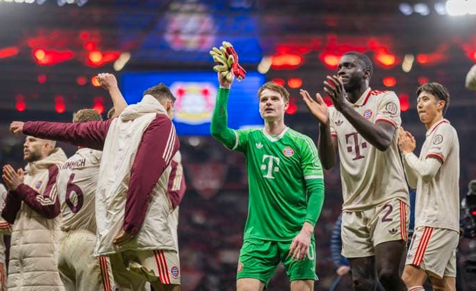 Leverkusen, Germany. 11th Mar 2025. Final jubilation: Leon Goretzka (FCB) Jonas Urbig (FCB) Dayot Upamecano (FCB) Bayer Leverkusen - FC Bayern München 11.03.2025