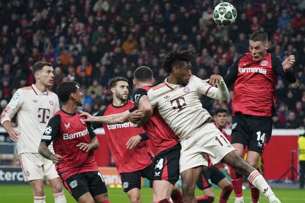 Fussball, UEFA Champions League 2024 2025,Achtelfinale , Runde 2 von 2, Bayer 04 Leverkusen - FC Bayern München 11.03.2025 Bayarena Leverkusen, Tor versucht Patrick Schick Bayer 04 Leverkusen, Aktion, Einzelbild,
