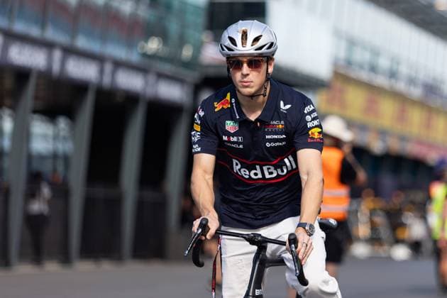 F1 - AUSTRALIAN GRAND PRIX 2025 LAWSON Liam (nzl), Red Bull Racing RB21, portrait, during the Formula 1 Louis Vuitton Australian Grand Prix 2025, 1st round of the 2025 FIA Formula One World Championship, WM, Weltmeisterschaft from March 14 to 16, 2025 on the Albert Park Grand Prix Circuit, in Melbourne, Australia -  Copyright: xJoaoxFilipex
