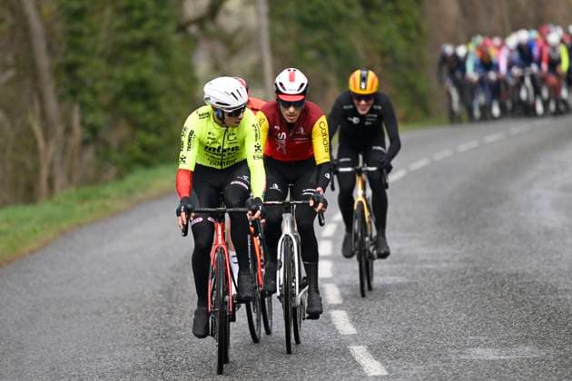Paris - Nice 2025 - stage 4 LA LOGE DES GARDES, FRANCE - MARCH 12 : Smith Dion (NZL) of Intermarche - Wanty, Moniquet Sylvain (BEL) of Cofidis during stage 4 of the 83th edition of the Paris - Nice cycling race, a stage of 163,4km with start in Vichy and finish in La Loge Des Gardes on March 12, 2025 in La Loge Des Gardes, France, 12 03 2025 ( Motordriver Kenny Verfaillie - La Loge Des Gardes France  Copyright: xNicoxVereeckenx