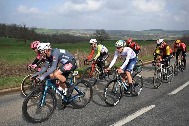 Paris - Nice 2025 - stage 4 LA LOGE DES GARDES, FRANCE - MARCH 12 : Albanese Vincenzo (ITA) of Ef Education - Easypost, Planckaert Edward (BEL) of Alpecin - Deceuninck, Gachignard Thomas (FRA) of Team Totalenergies during stage 4 of the 83th edition of the Paris - Nice cycling race, a stage of 163,4km with start in Vichy and finish in La Loge Des Gardes on March 12, 2025 in La Loge Des Gardes, France, 12 03 2025 ( Motordriver Kenny Verfaillie - La Loge Des Gardes France  Copyright: xNicoxVereeckenx
