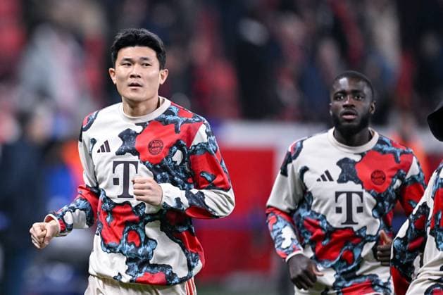 11.03.2025, Fussball UEFA Champions League 2024 2025, Achtelfinale, Bayer 04 Leverkusen - FC Bayern München, in der BayArena, Kim Min-jae (FC Bayern München), Dayot Upamecano (FC Bayern München)