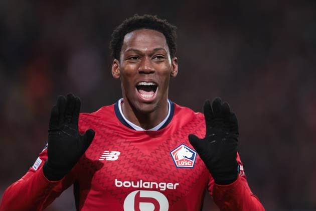 12.03.2025, UEFA Champions League, Achtelfinale, Lille OSC - Borussia Dortmund, Jonathan David (LOSC Lille) bejubelt das Tor zum 1:0, Lille Stade Pierre Mauroy Decathlon Arena Paris xRHR-FOTO DEx Copyright: DennisxEwert RHR-FOTOx RHR-FOTO DE