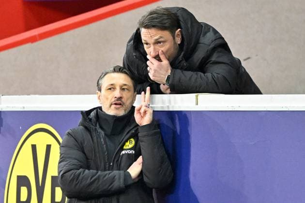 Lille, Stade Pierre Mauroy, 12.03.25, FRA, Herren, UEFA Champions League, Saison 2024-2025, Achtelfinale, OSC Lille - Borussia Dortmund Bild: v.li. Trainer Niko KOVAC (Dortmund) und Co-Trainer Robert KOVAC ((Dortmund) UEFA regulations prohibit any use of photographs as image sequences and or quasi-video. Hauts-de-France Frankreich