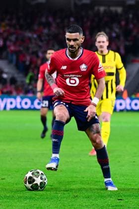 FOOTBALL : Lille vs Borussia Dortmund - Ligue des Champions - 12 03 2025 Remy CABELLA ( 10 - Lille ) during UEFA Champions League match between Lille OSC and Borussia Dortmund at Stade Pierre Mauroy on March 12, 2025 in Lille, France. ( Photo by Dante Badano PsnewZ ) - LilleFrance  Copyright: xDantexBadanox