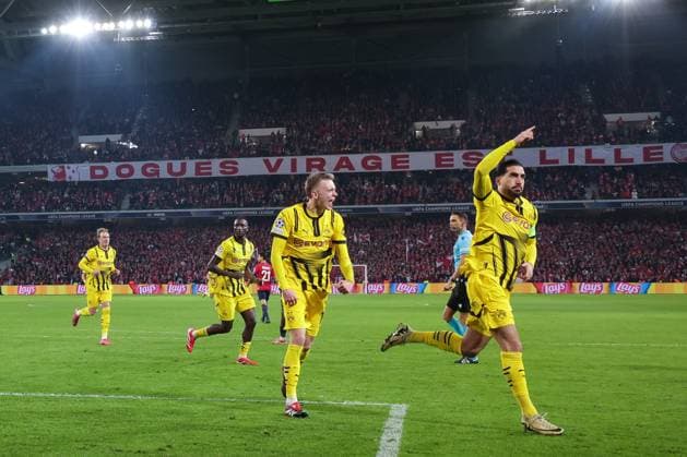 12.03.2025, UEFA Champions League, Achtelfinale, Lille OSC - Borussia Dortmund, v. l. Maximilian Beier (Borussia Dortmund), Emre Can (Borussia Dortmund) bejubeln das Tor zum 1:1, Lille Stade Pierre Mauroy Decathlon Arena Paris xRHR-FOTO DEx Copyright: DennisxEwert RHR-FOTOx RHR-FOTO DE